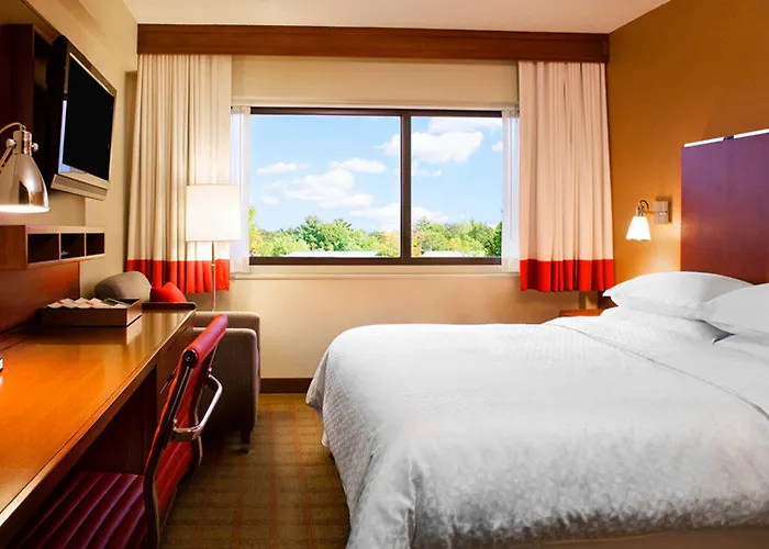 Four Points By Sheraton Hotel